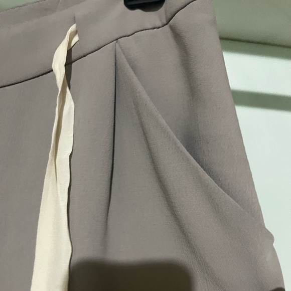 Aritzia Wilfred Allant Pants Cropped Leg Tie Waist Crepe Trousers, Taupe - Picture 6 of 9